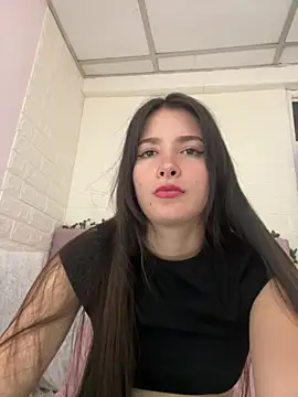annaharper- online show from 12.18.24