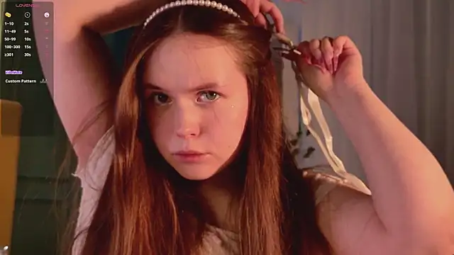 SunnyRisha online show from 10.20.25