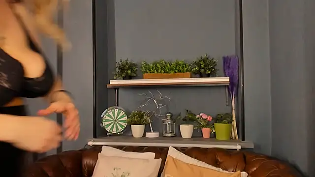 JesiaFoxi online show from 03.07.25