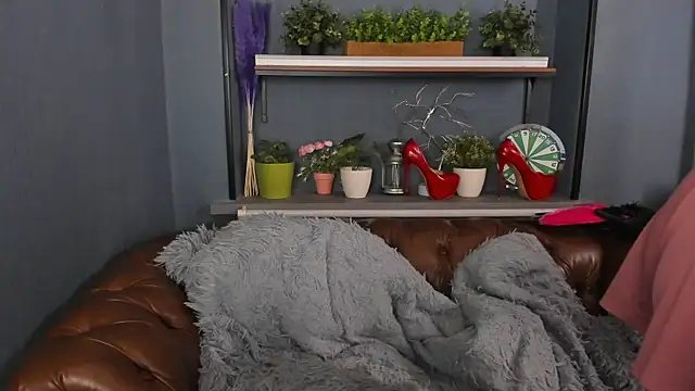 JesiaFoxi online show from 03.10.25