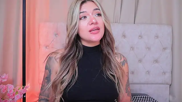 ashleyvalirya online show from 12.20.24