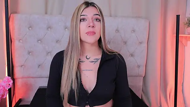 ashleyvalirya online show from 12.23.24