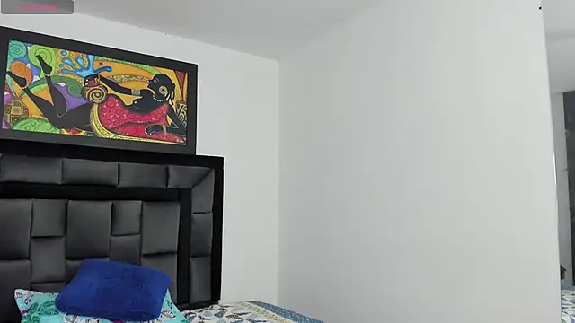 Snapshot of tatiana_valencia chatting on 01.15.25 tatiana valencia online show from 01.15.25