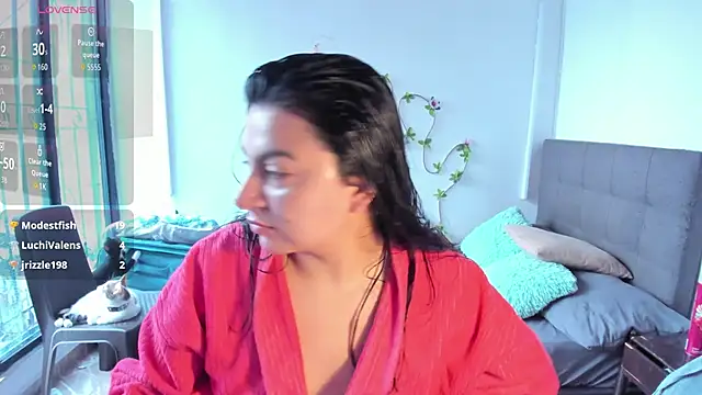 Snapshot of Judychase2 chatting on 10.30.25 Judychase2 online show from 10.30.25