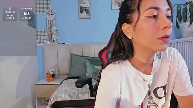 lyzzi smith01 online show from 12.30.24