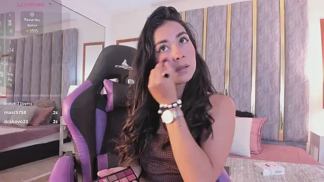 lyzzi smith01 online show from 02.18.25