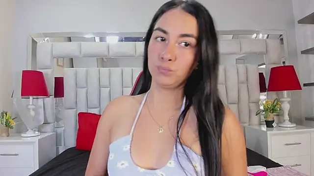 lyzzi smith01 online show from 09.22.25