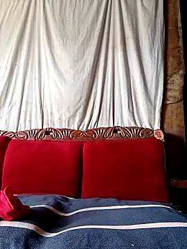 ZIPORA07 online show from 02.03.26