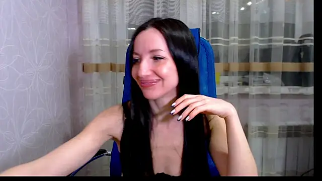 Snapshot of RailyMellow chatting on 01.25.25 RailyMellow online show from 01.25.25