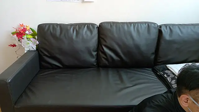 Snapshot of Angels1-2-3-4-5 chatting on 10.10.25 Angels1-2-3-4-5 online show from 10.10.25