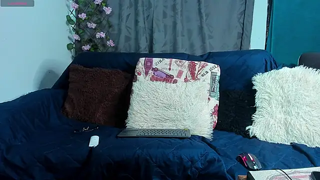 cristofer 988 online show from 10.11.25