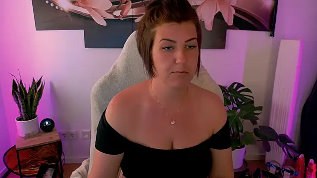 NatiLove35 online show from 04.25.26