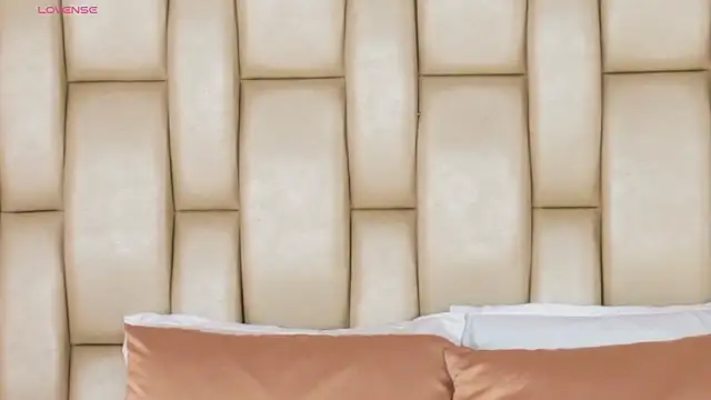 Alexa Miss online show from 02.07.26