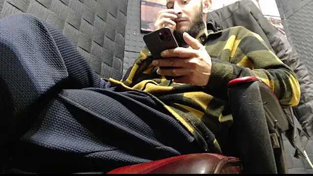 hardbigcock16 online show from 11.26.25