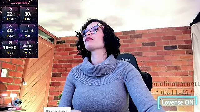 Snapshot of paulinabarnett- chatting on 11.04.25 paulinabarnett- online show from 11.04.25