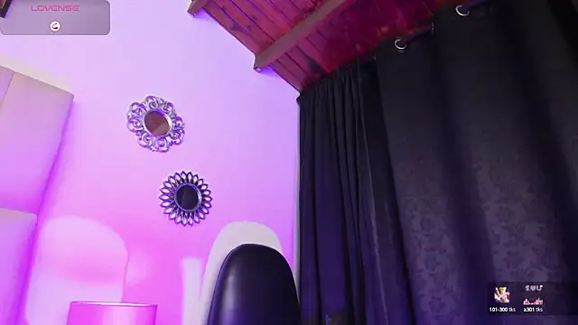 Snapshot of Mia_ross16 chatting on 01.18.25 Mia ross16 online show from 01.18.25