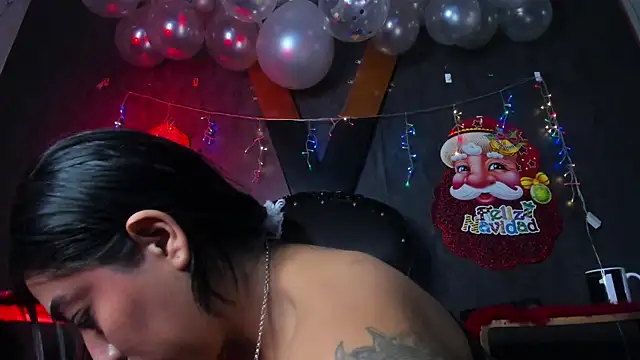 Carolina Arias online show from 12.19.24