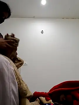 Snapshot of _SonPari_ chatting on 12.08.24 SonPari online show from 12.08.24