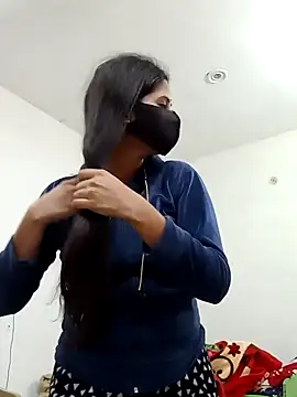 Snapshot of _SonPari_ chatting on 12.11.24 SonPari online show from 12.11.24