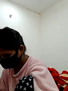 Snapshot of _SonPari_ chatting on 01.07.25 SonPari online show from 01.07.25