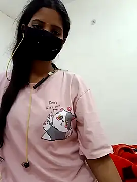 Snapshot of _SonPari_ chatting on 01.14.25 SonPari online show from 01.14.25