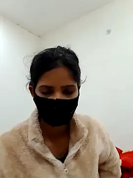 Snapshot of _SonPari_ chatting on 01.16.25 SonPari online show from 01.16.25