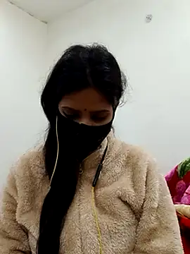 Snapshot of _SonPari_ chatting on 01.16.25 SonPari online show from 01.16.25