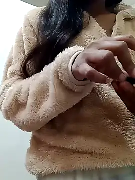 Snapshot of _SonPari_ chatting on 02.07.25 SonPari online show from 02.07.25