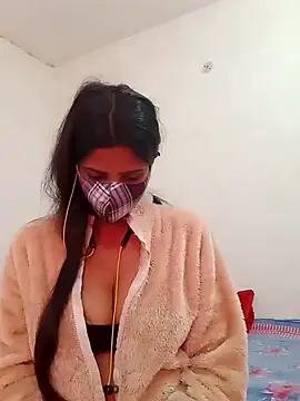 Snapshot of _SonPari_ chatting on 02.08.25 SonPari online show from 02.08.25