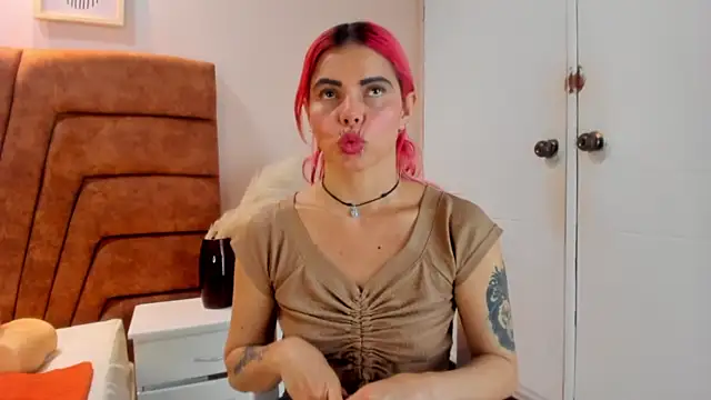 NIKI SANTANA online show from 01.30.25