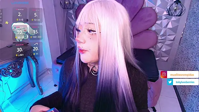 toky doll online show from 12.03.25