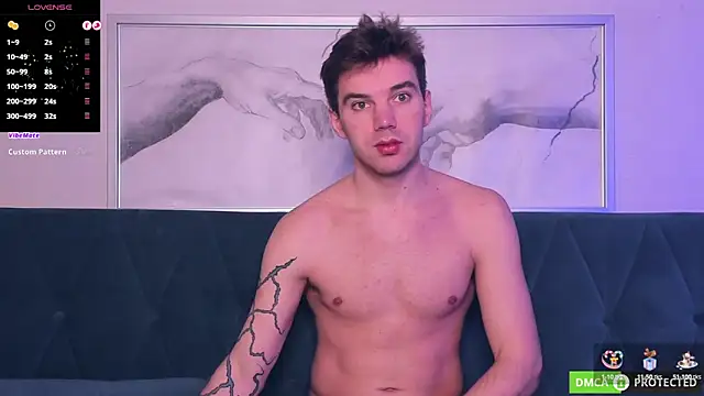 Snapshot of ArthurWhitee chatting on 02.10.25 ArthurWhitee online show from 02.10.25