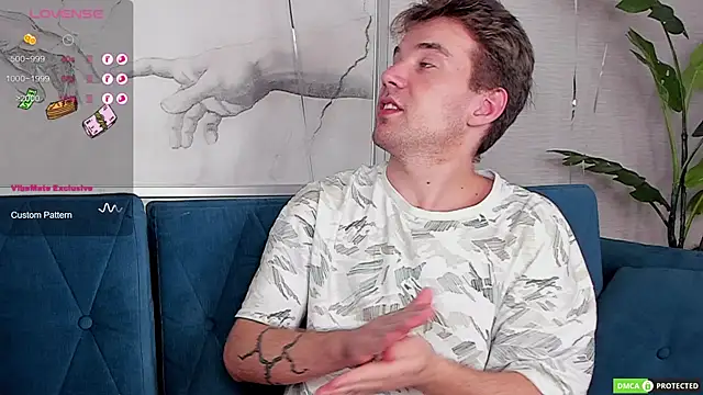 Snapshot of ArthurWhitee chatting on 03.05.25 ArthurWhitee online show from 03.05.25