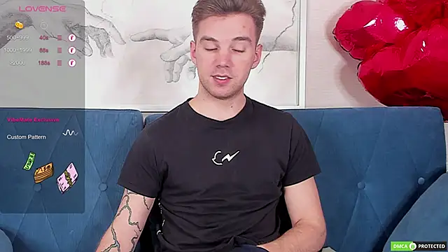 Snapshot of ArthurWhitee chatting on 03.12.25 ArthurWhitee online show from 03.12.25