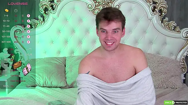 Snapshot of ArthurWhitee chatting on 09.19.25 ArthurWhitee online show from 09.19.25