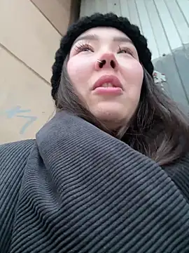 Asian Asami online show from 12.19.24