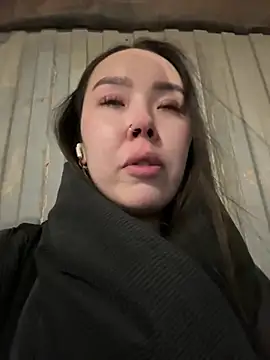 Asian Asami online show from 02.26.25