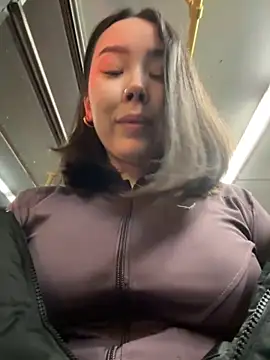 Asian Asami online show from 10.16.25