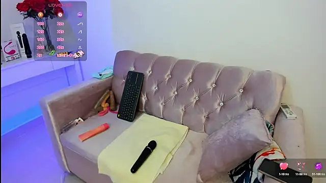 Snapshot of alanavega11 chatting on 09.26.25 alanavega11 online show from 09.26.25