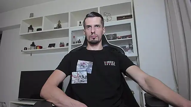 ToddClaytonn online show from 10.04.25