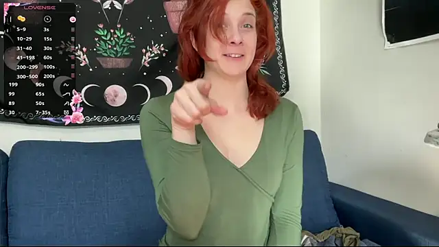 Aria Fields online show from 02.09.26