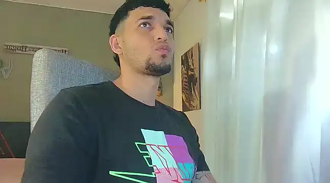 Snapshot of Jeff_Kent2 chatting on 02.15.25 Jeff Kent2 online show from 02.15.25