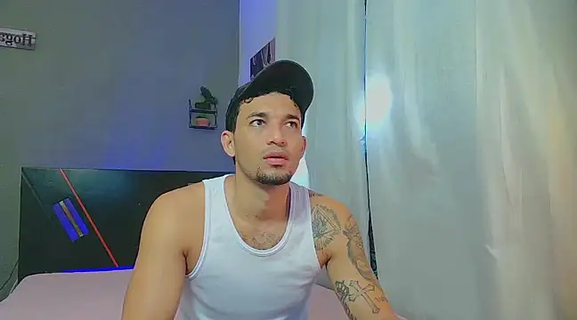 Snapshot of Jeff_Kent2 chatting on 03.15.25 Jeff Kent2 online show from 03.15.25