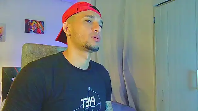 Snapshot of Jeff_Kent2 chatting on 09.27.25 Jeff Kent2 online show from 09.27.25