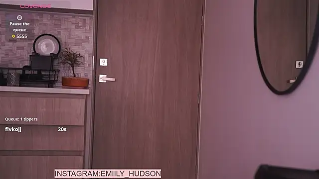emily huddson  online show from 07.13.26
