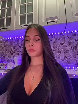 EricaWalls online show from 12.22.24