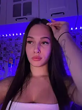 EricaWalls online show from 01.25.25