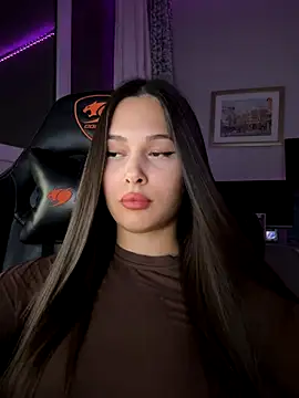 EricaWalls online show from 11.26.25