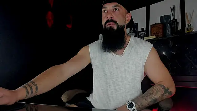 axxelrich  online show from 10.13.25