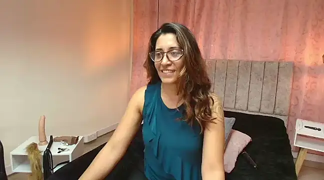 VioletaScott  online show from 02.17.25